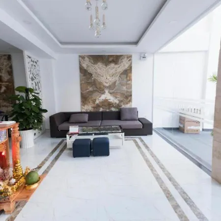 White Diamond Airport Hotel-2
