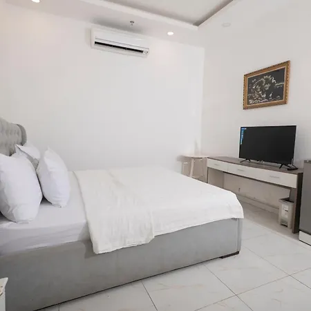White Diamond Airport Hotel-3